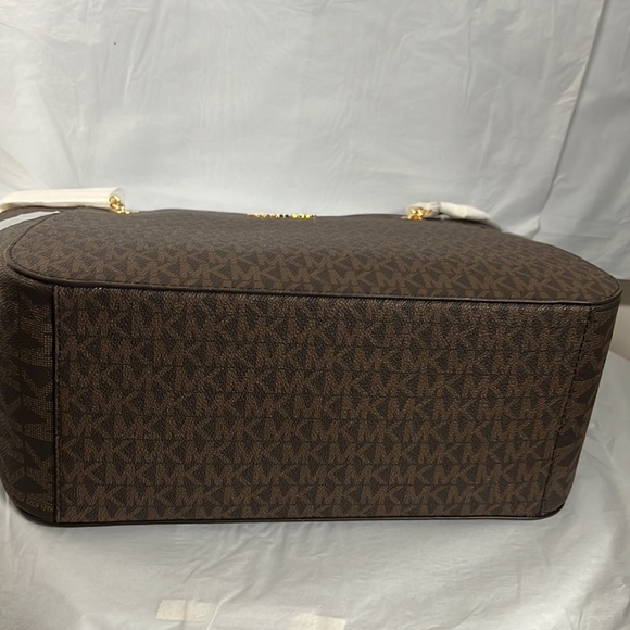 NWT - Michael Kors Jet Set Large Logo Shoulder Bag, Brown - Picture 10 of 12